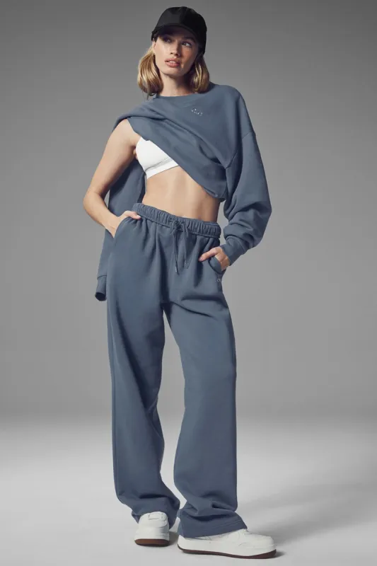 Accolade Straight Leg Sweatpant - Bluestone sold by Alo Yoga