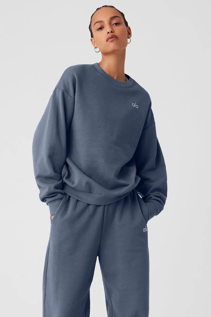 Accolade Crew Neck Pullover - Bluestone sold by Alo Yoga