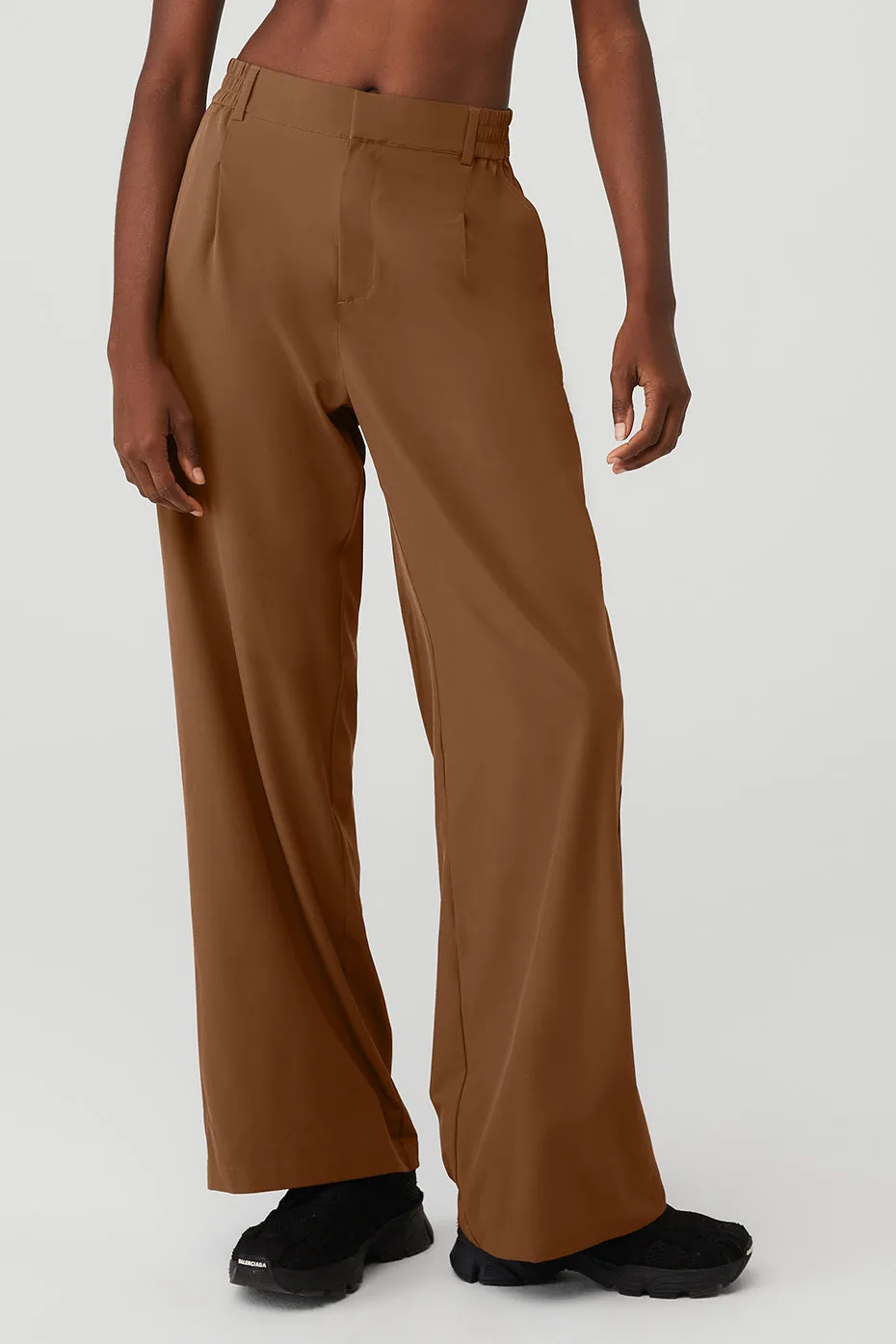 High-Waist Pursuit Trouser - Cinnamon Brown sold by Alo Yoga