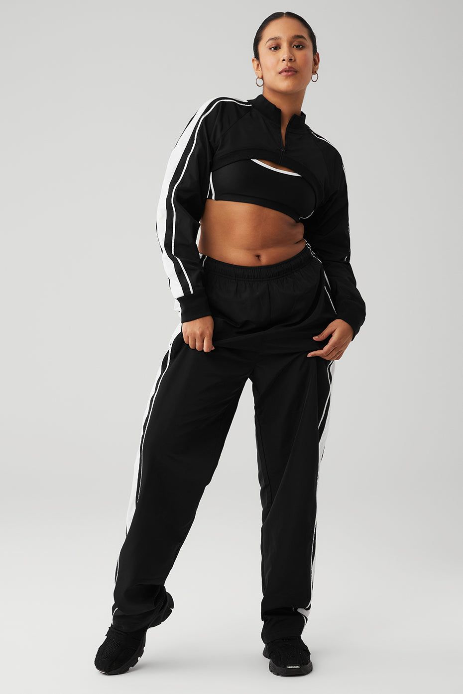 Racetrack Shrug & Racetrack Pant Set sold by Alo Yoga product image thumbnail 5