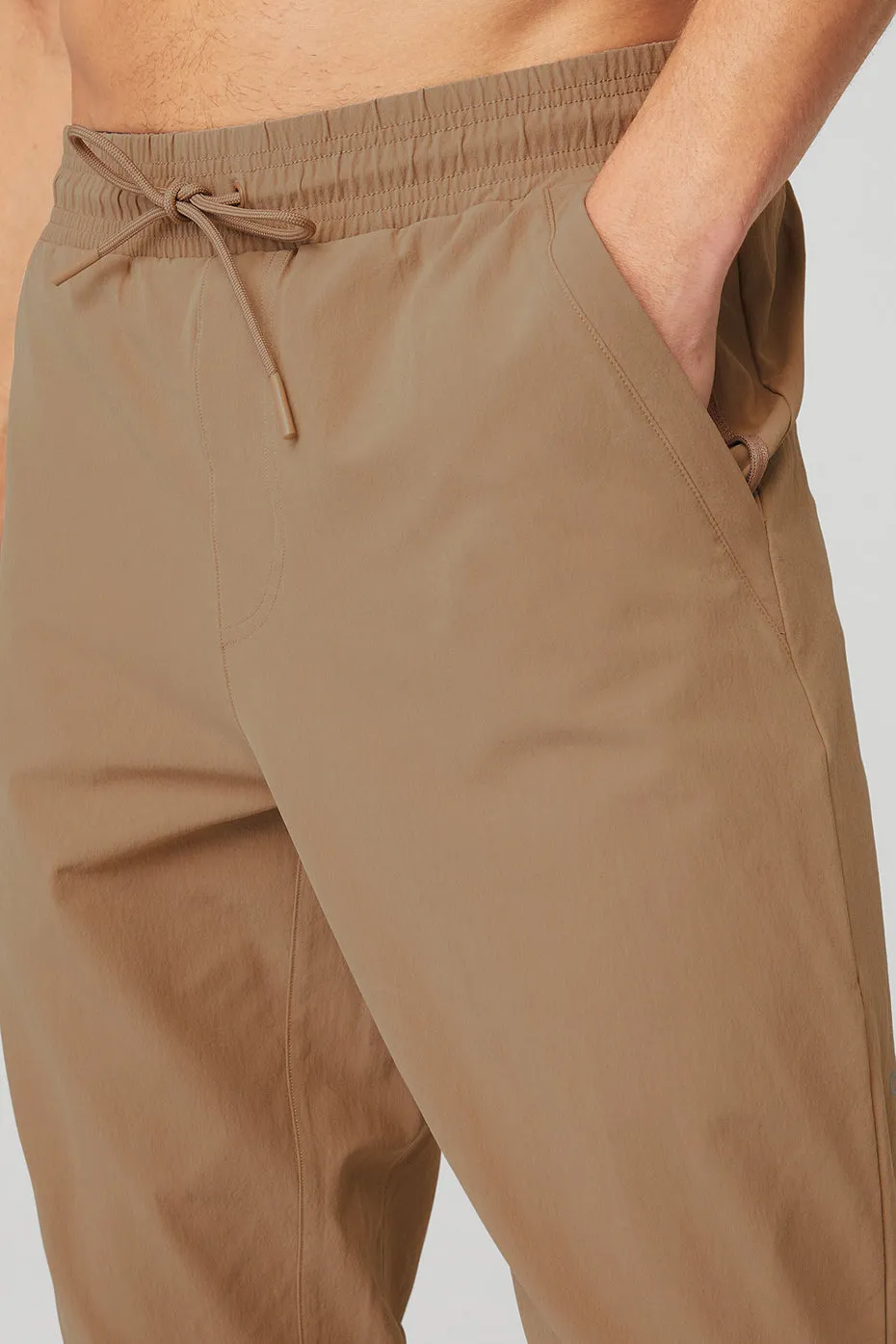 Co-Op 7/8 Pant - Gravel sold by Alo Yoga product image thumbnail 4