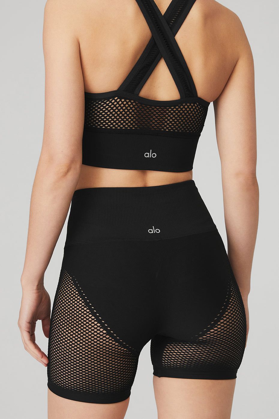 Seamless Open Air Bra & Seamless High-Waist Limitless Open Air Short Set sold by Alo Yoga product image thumbnail 8