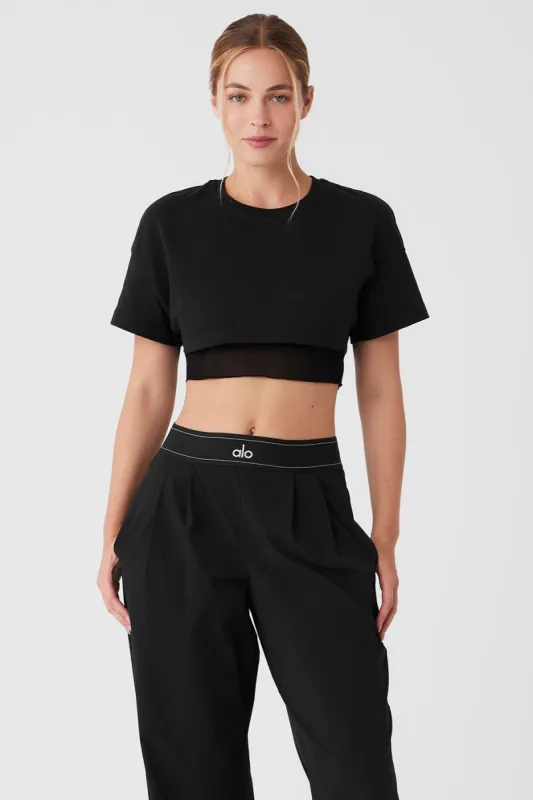 Made You Look Cropped Short Sleeve Tee - Black made by Alo Yoga