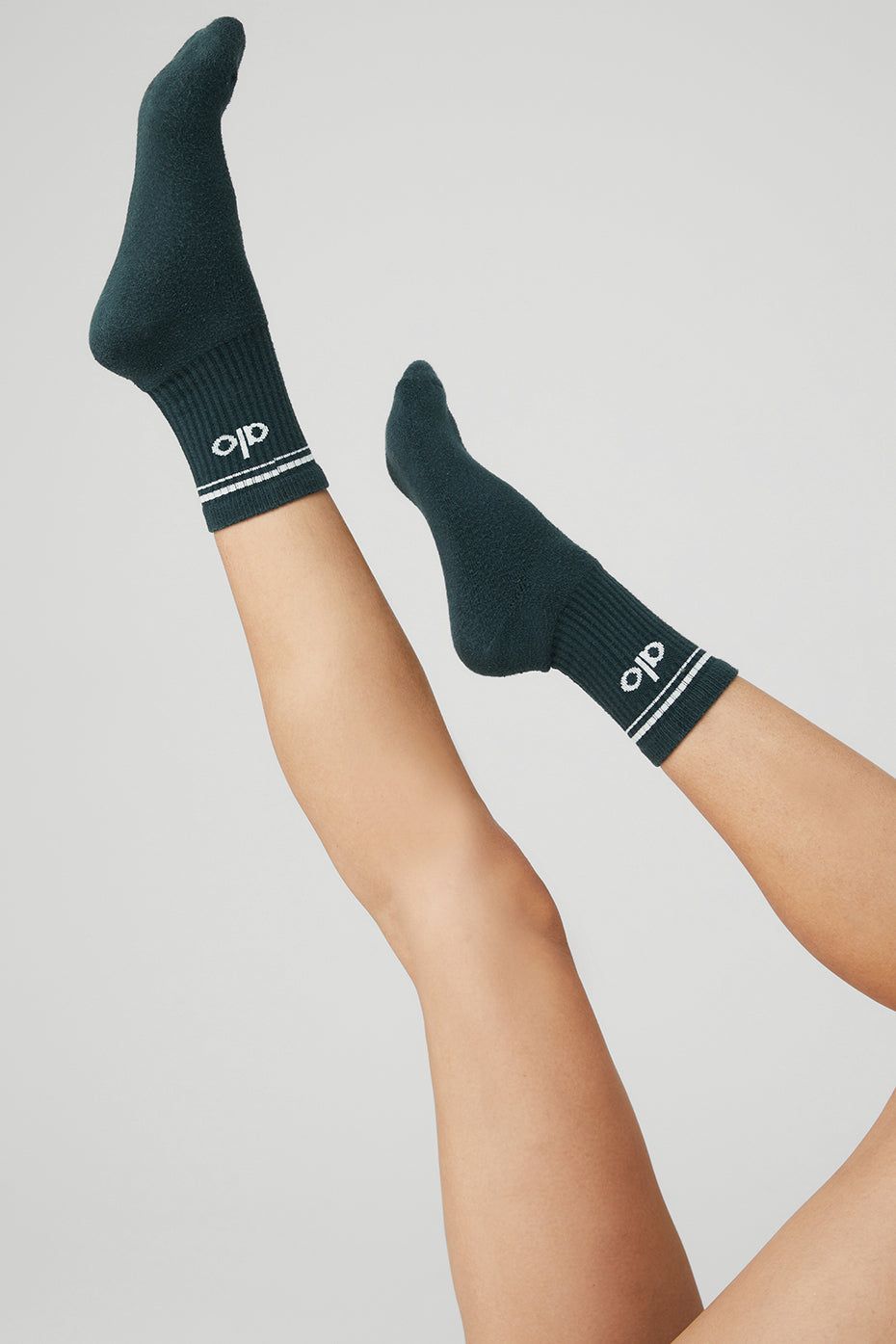 Unisex Half-Crew Throwback Sock - Midnight Green/White sold by Alo Yoga product image thumbnail 4
