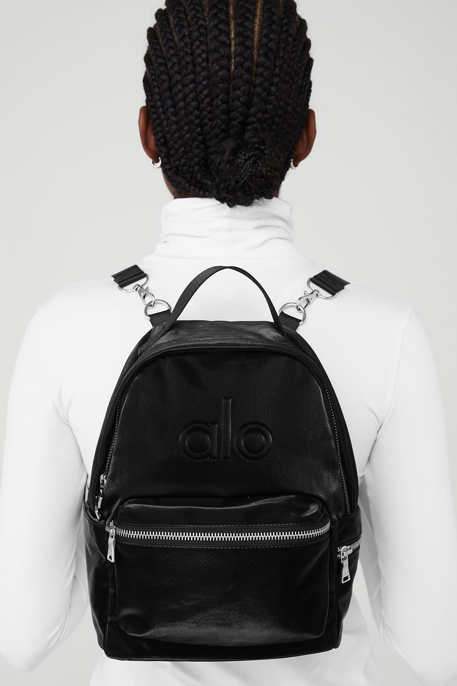 alo yoga ブラック　リュック　正規品 Alo Yoga Stow Backpack Black with Detachable Pouch. Brand