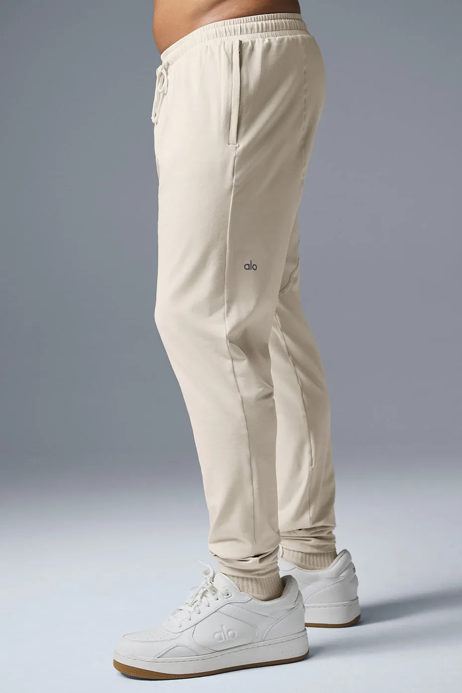 Conquer Revitalize Pant - Bone sold by Alo Yoga product image thumbnail 3