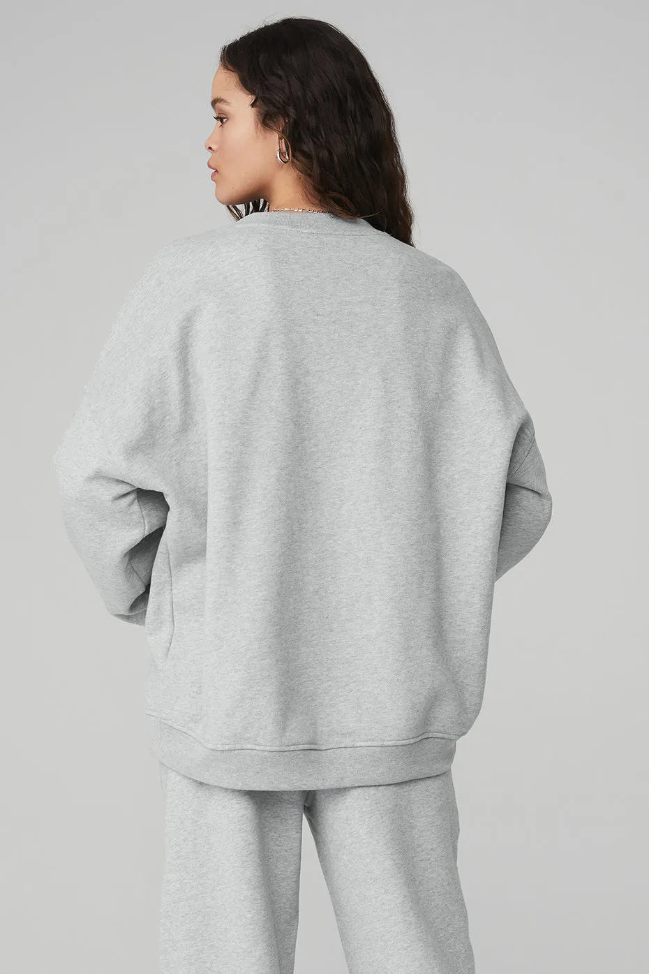 Renown Heavy Weight Crew Neck Pullover - Athletic Heather Grey sold by Alo Yoga product image thumbnail 3