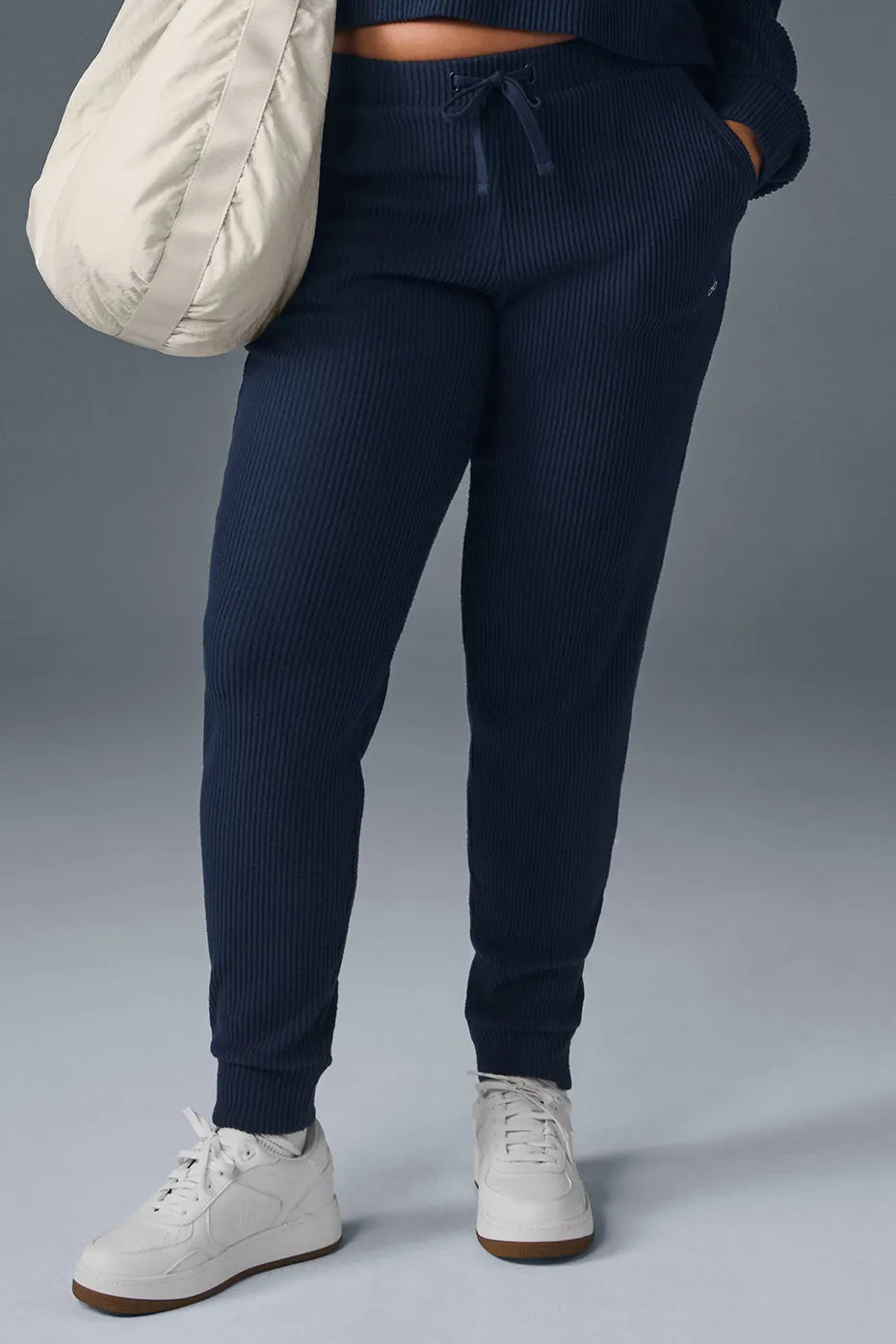 ALO | Muse Sweatpant in Navy Blue, Size: 2XS sold by Alo Yoga product image thumbnail 5