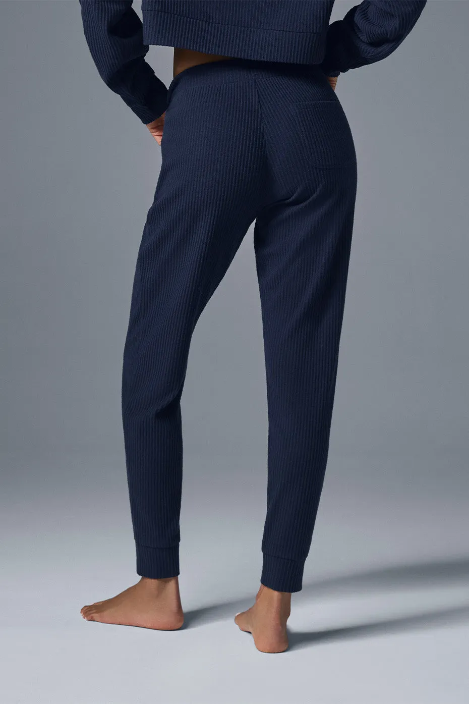 ALO | Muse Sweatpant in Navy Blue, Size: 2XS sold by Alo Yoga product image thumbnail 2