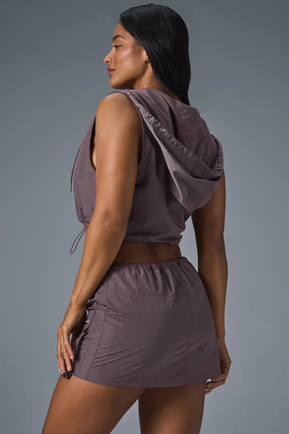 Crinkle Cropped Surplus Vest - Raisinette sold by Alo Yoga product image thumbnail 3