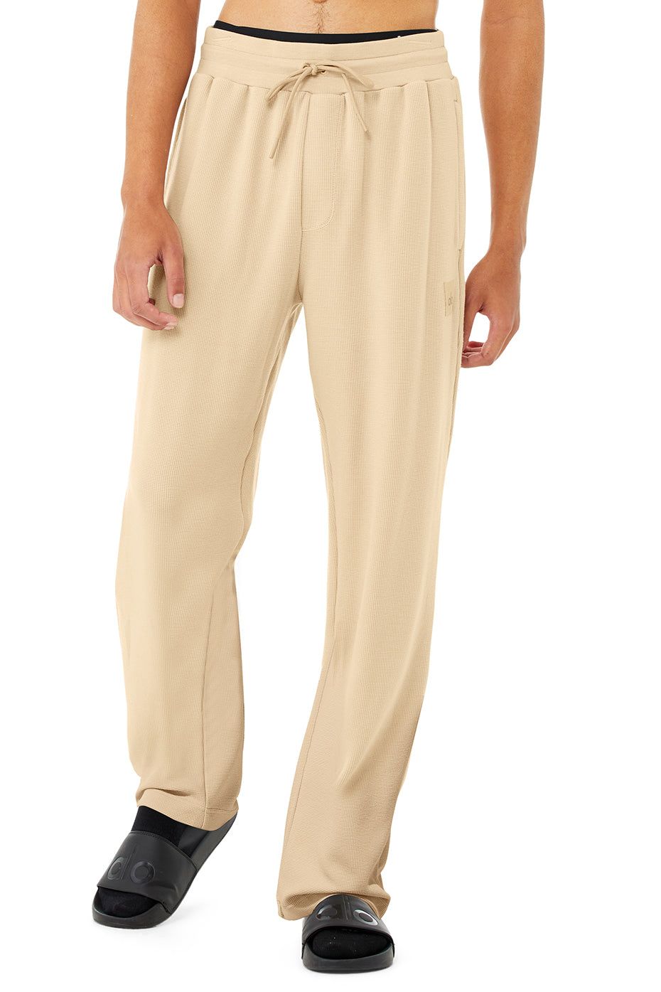Micro Waffle Fast Break Sweatpant - Sand Dune sold by Alo Yoga
