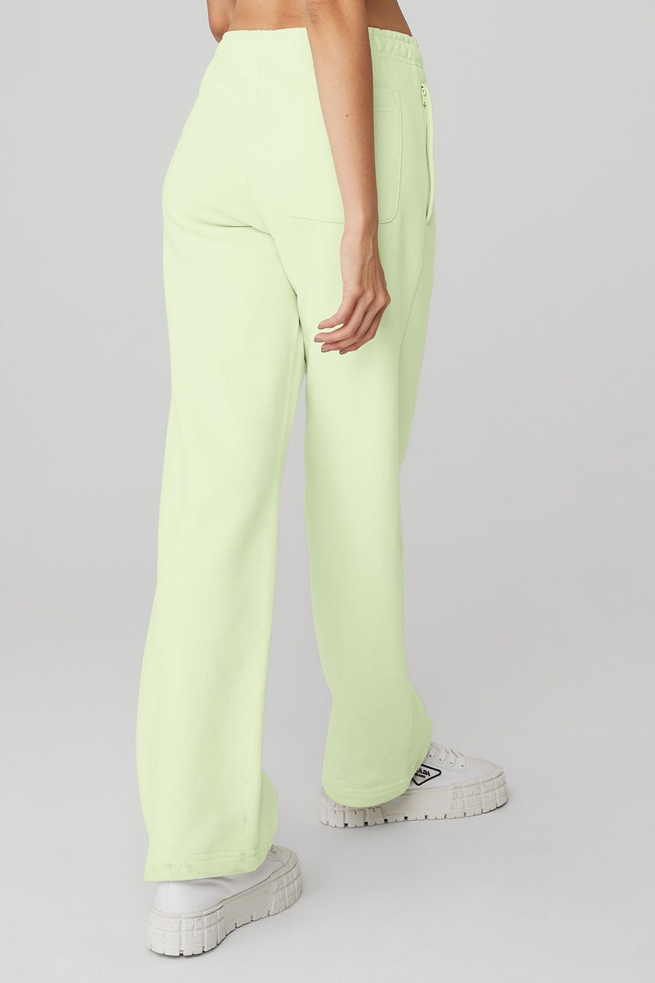Renown Heavy Weight Sweatpant - Limelight sold by Alo Yoga product image thumbnail 2