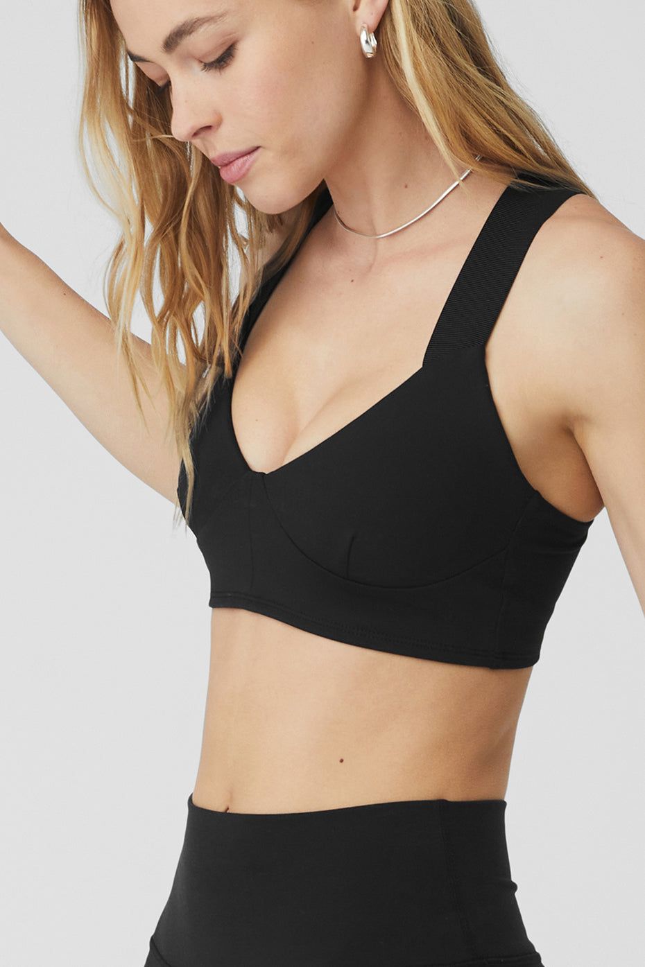 Airbrush Rev It Up Bra - Black sold by Alo Yoga product image thumbnail 4