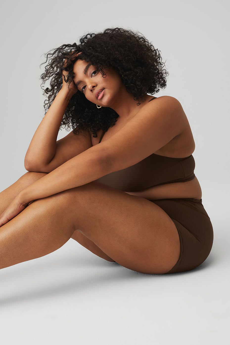 Airlift Intrigue Bra & 3" High-Waist Airlift Short Set sold by Alo Yoga product image thumbnail 20