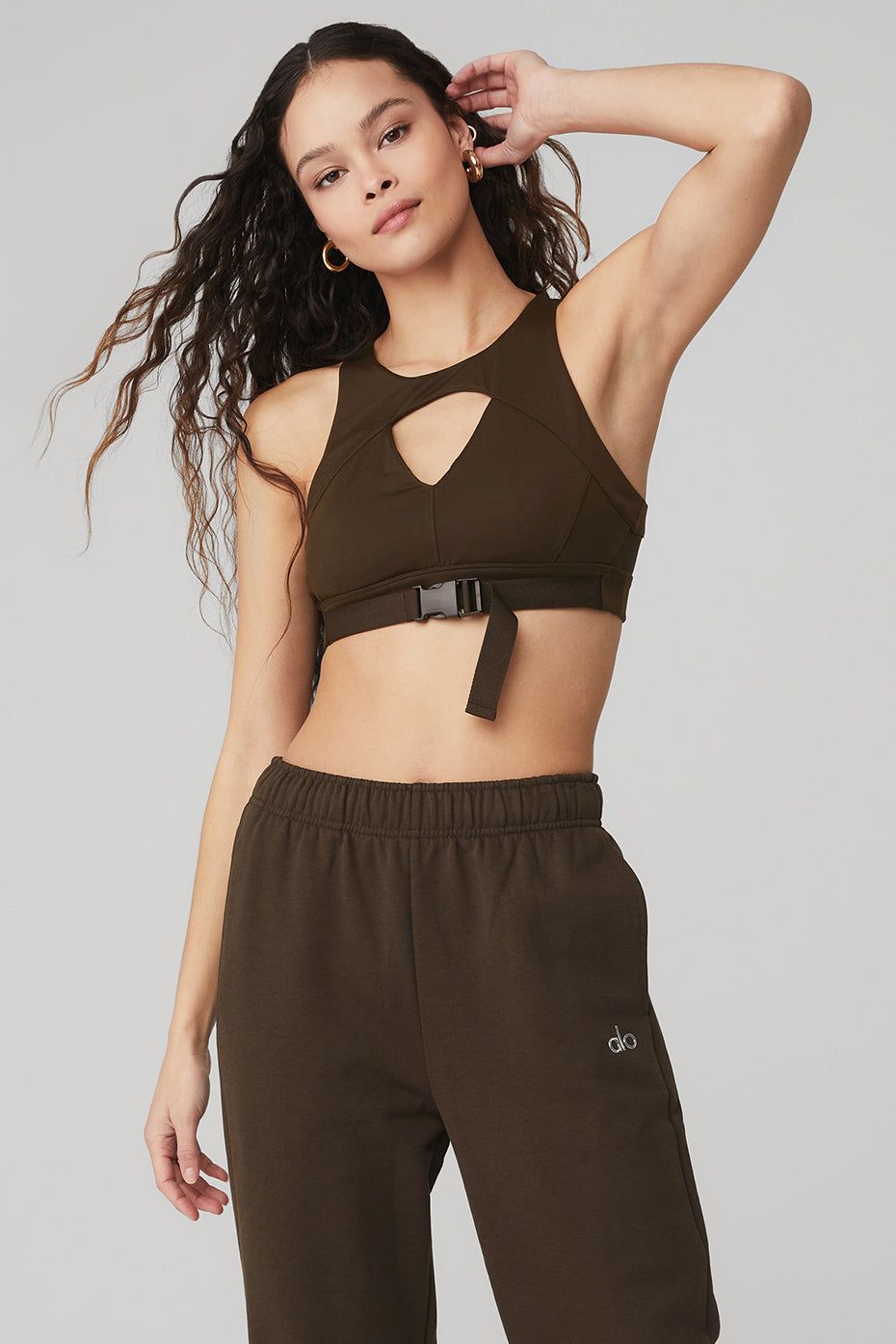 Catch The Vibe Bra - Espresso sold by Alo Yoga