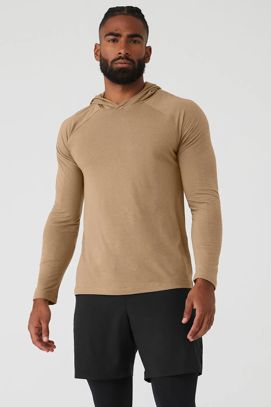 Core Hooded Runner - Gravel sold by Alo Yoga