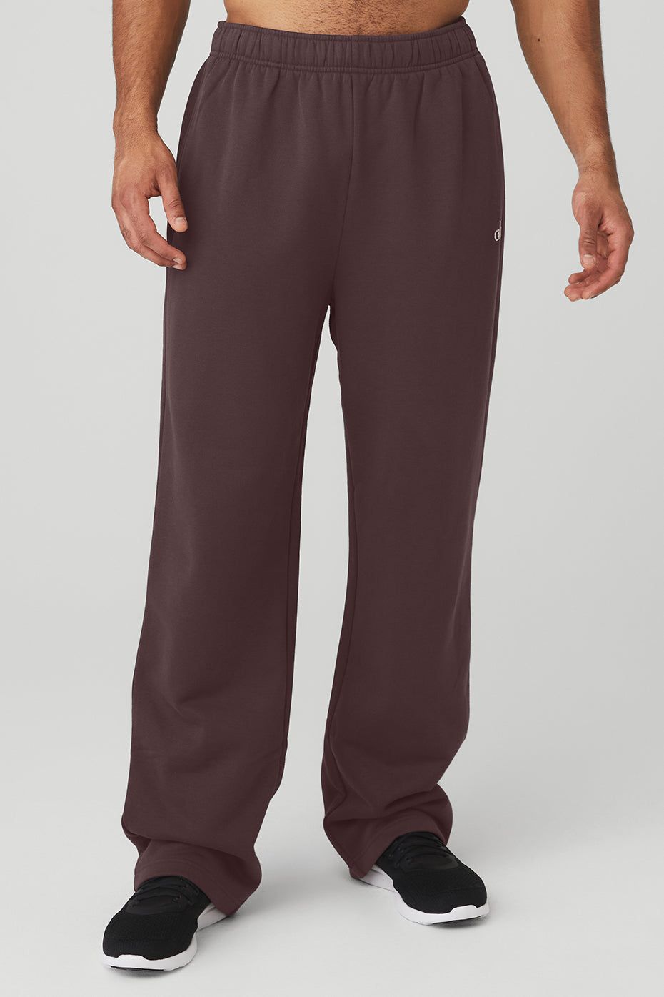 Accolade Straight Leg Sweatpant - Raisin sold by Alo Yoga