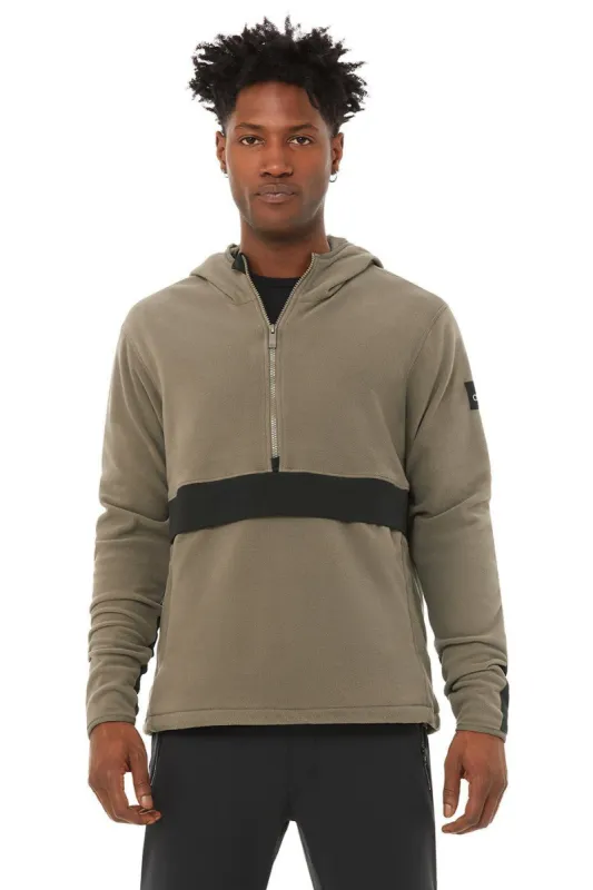 Polar Fleece - Olive Branch/Black sold by Alo Yoga