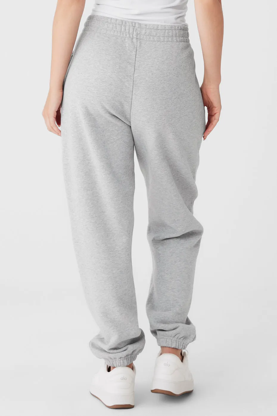Cuffed Renown Heavy Weight Sweatpant - Athletic Heather Grey sold by Alo Yoga product image thumbnail 2
