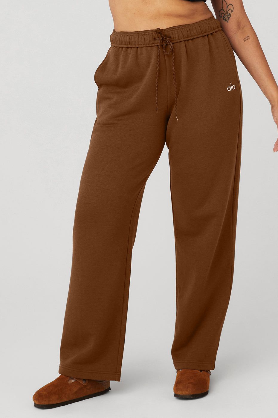 Accolade Straight Leg Sweatpant - Cinnamon Brown sold by Alo Yoga product image thumbnail 5