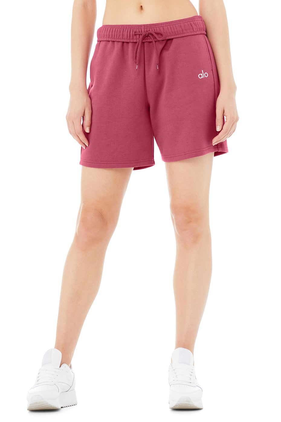 Accolade Short - Black | Alo Yoga