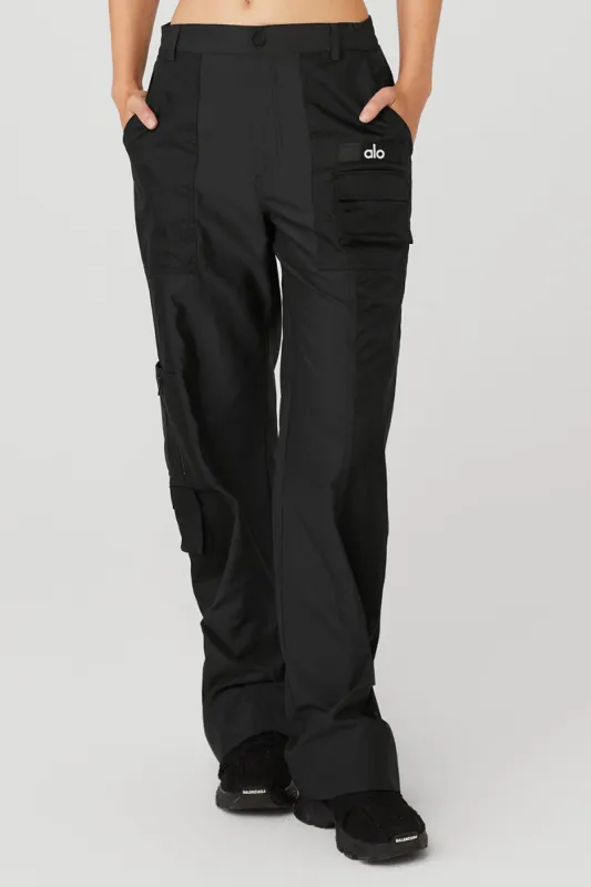 Blaze Trouser Pant - Black sold by Alo Yoga