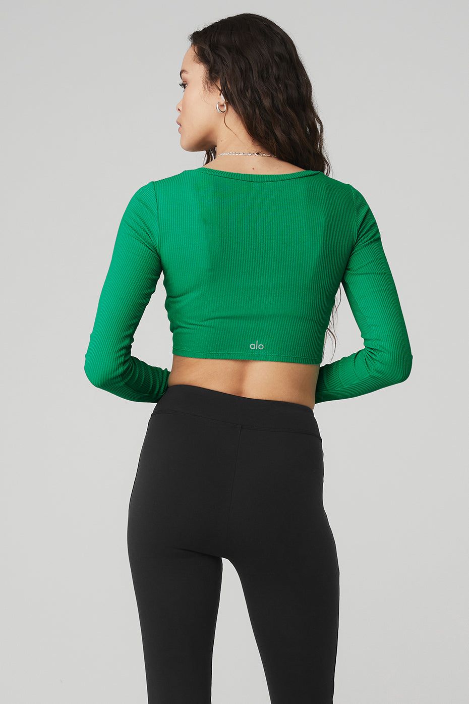 Ribbed Cinch Cropped Long Sleeve - Green Emerald sold by Alo Yoga product image thumbnail 2