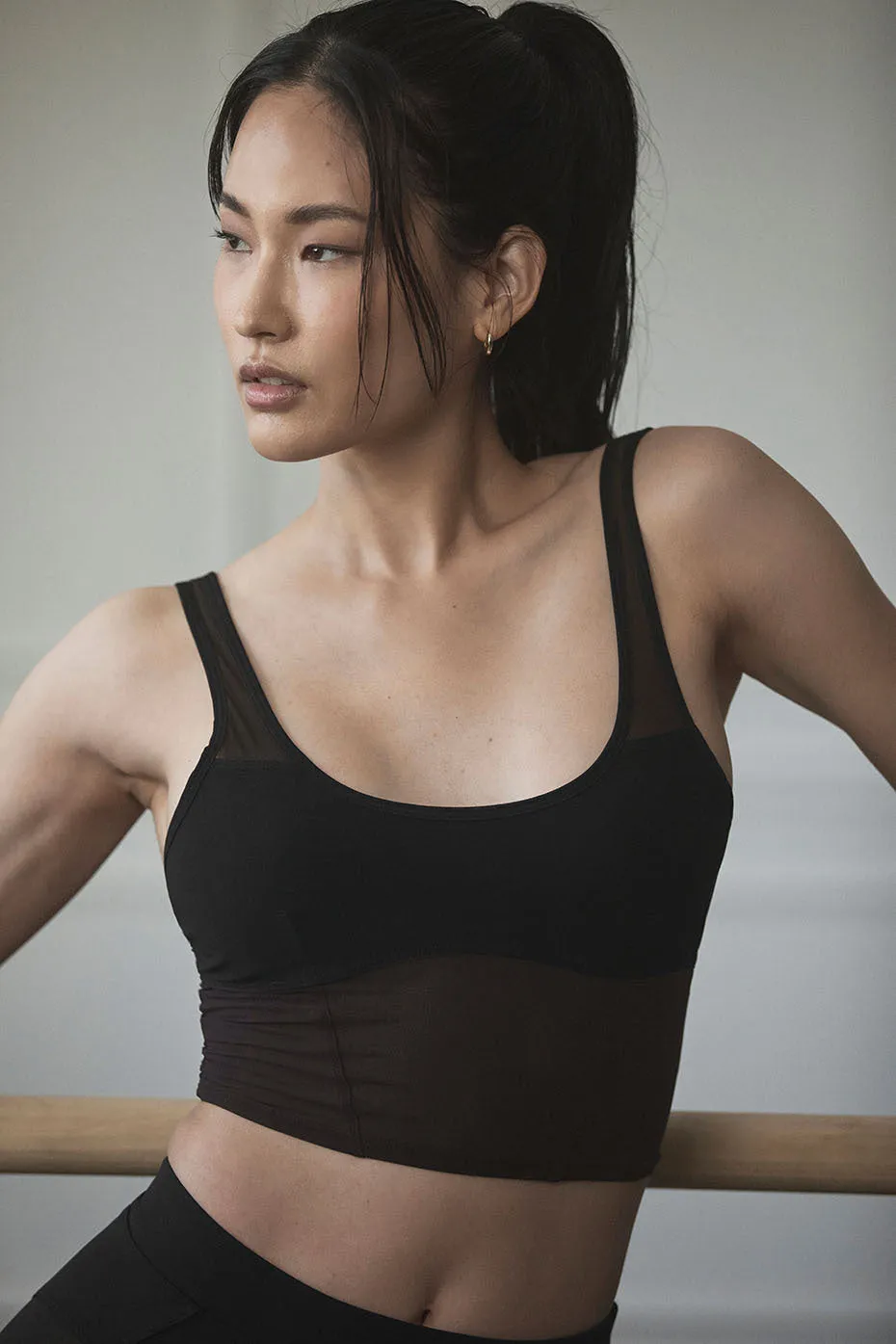 Airlift Mesh Cropped Tempo Tank - Black sold by Alo Yoga
