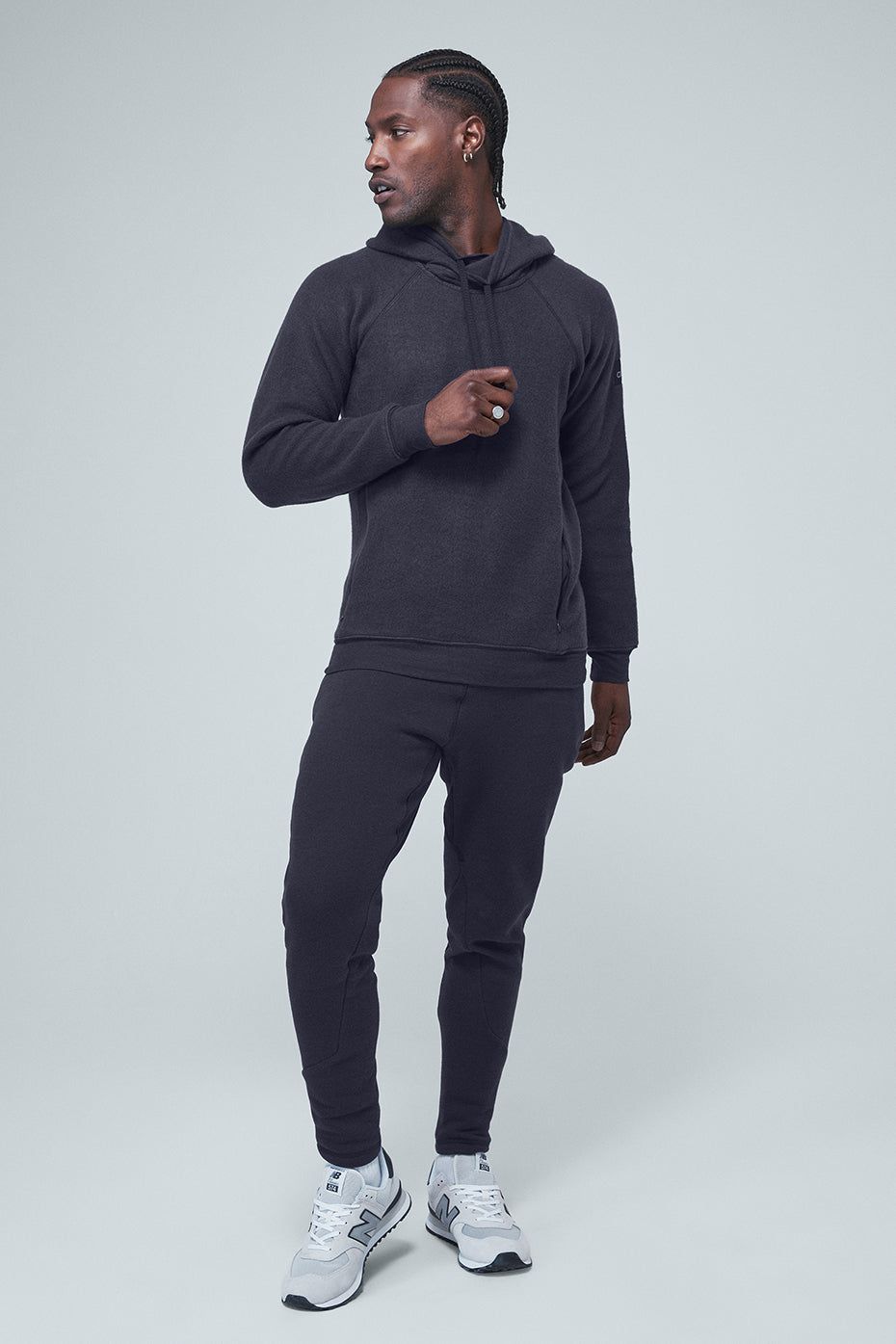 The Triumph Sweatpant - True Navy sold by Alo Yoga product image thumbnail 5