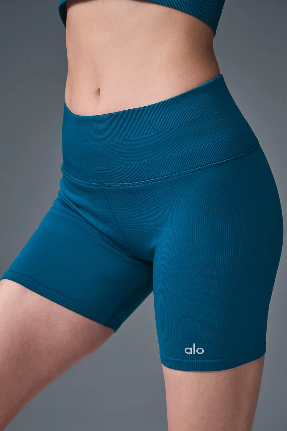 5" Seamless Ribbed Favorite Short - Eclipse Blue sold by Alo Yoga product image thumbnail 4