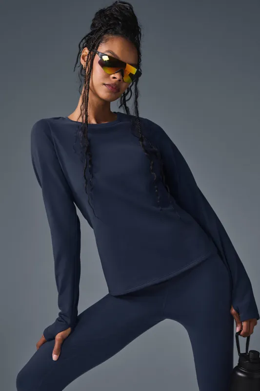 Airbrush Winter Warm Nocturne Long Sleeve - Navy sold by Alo Yoga