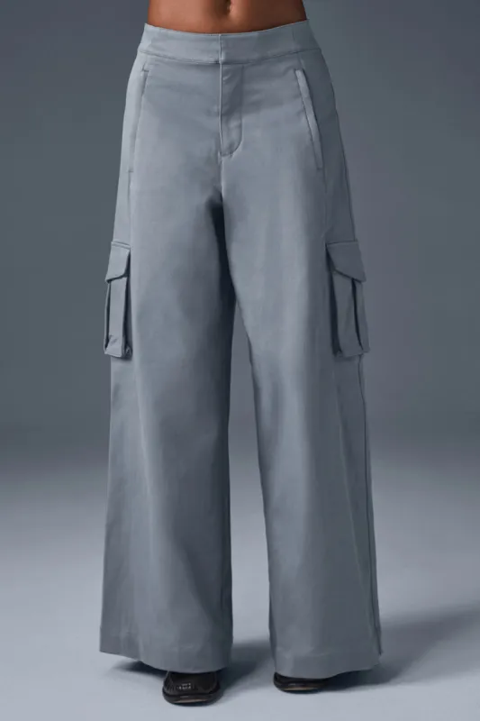 Show Off Cargo Wide Leg Trouser (Regular) - Steel Grey sold by Alo Yoga