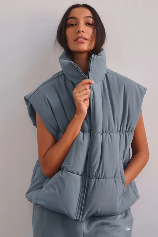 Incline Puffer Vest - Steel Grey sold by Alo Yoga