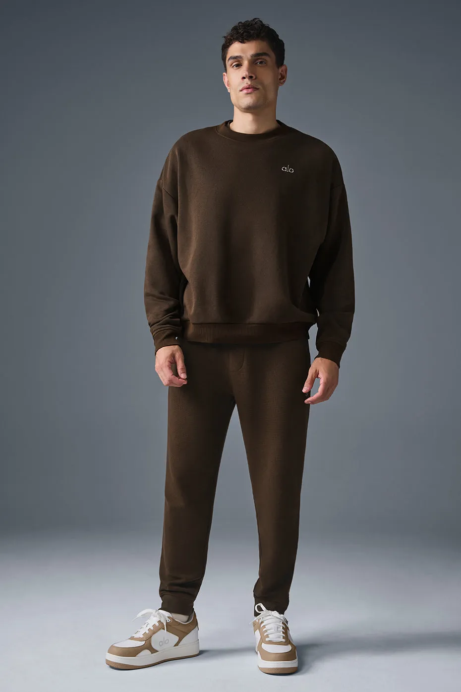 Micro Waffle Fast Break Jogger - Espresso sold by Alo Yoga product image thumbnail 4