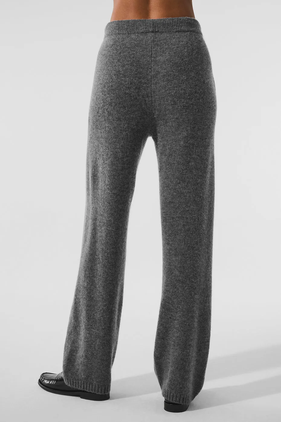 New Class Cashmere Sweatpant - Platinum Grey sold by Alo Yoga product image thumbnail 3