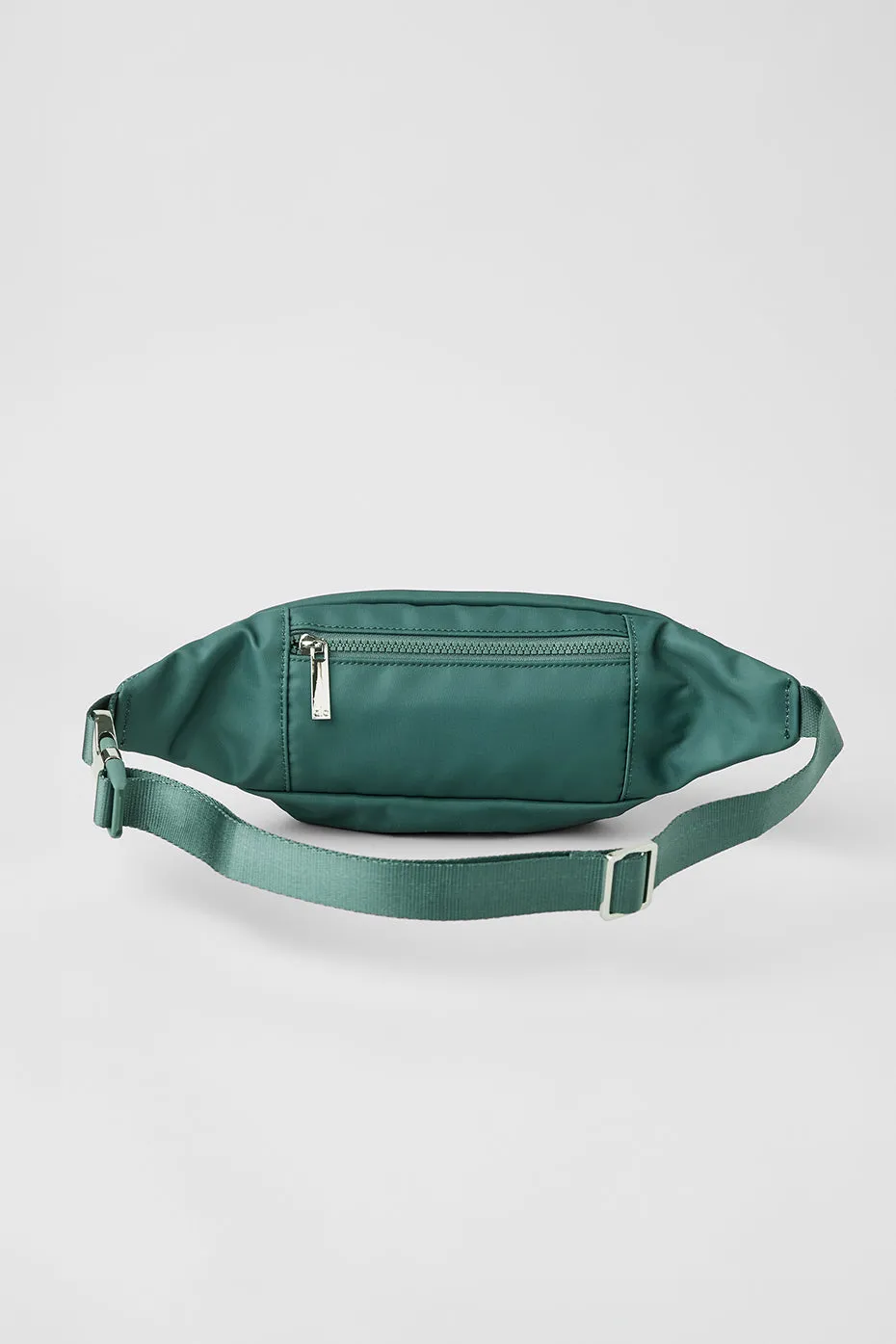 Explorer Fanny Pack - Winter Ivy sold by Alo Yoga product image thumbnail 3