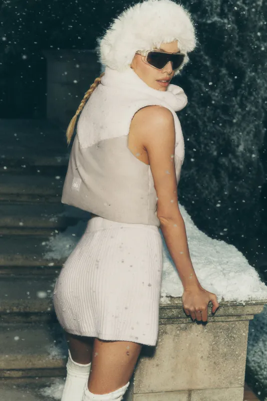 Courchevel Cashmere Skirt - Ivory sold by Alo Yoga