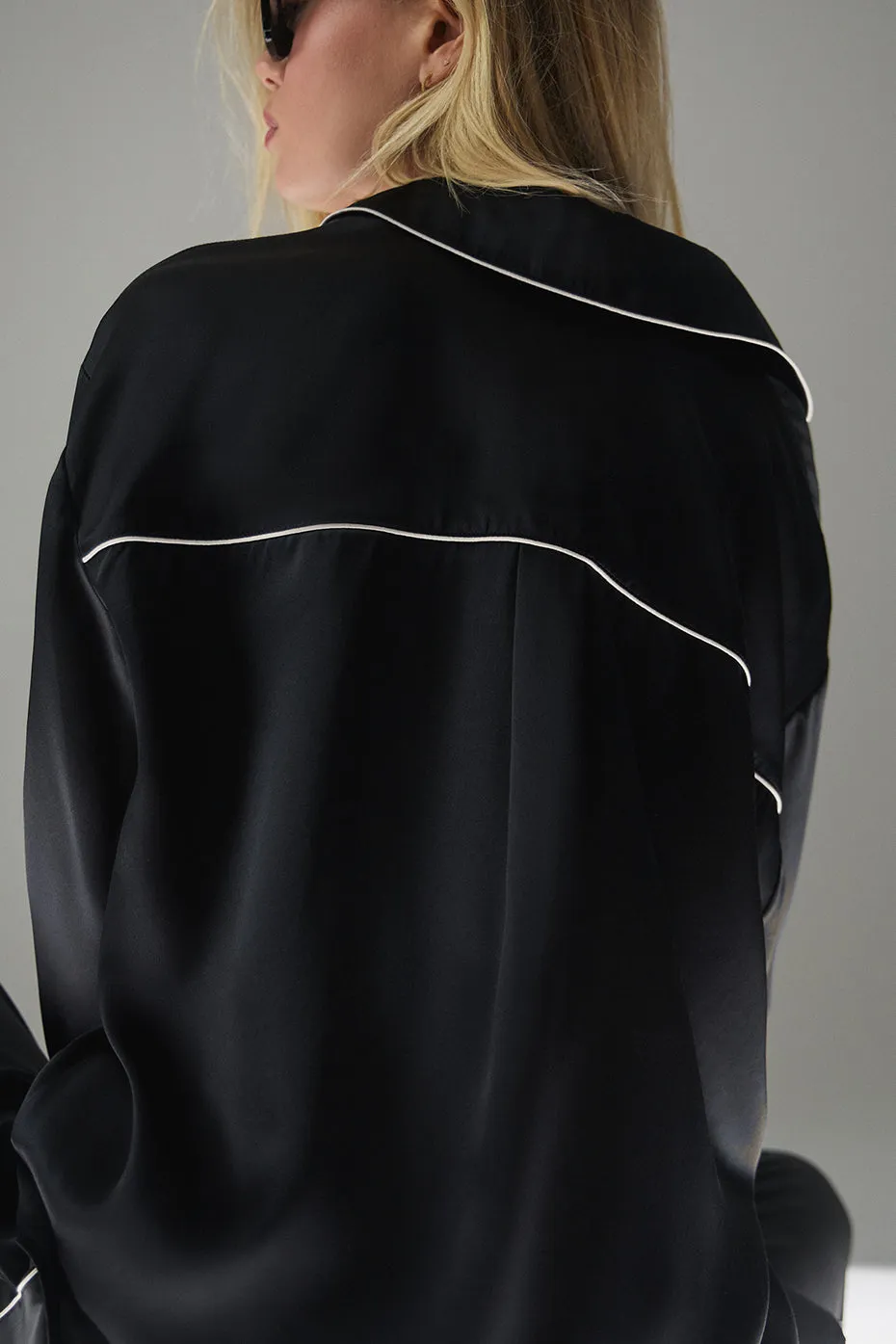 Courchevel Silk Button Down - Black/Ivory sold by Alo Yoga product image thumbnail 4