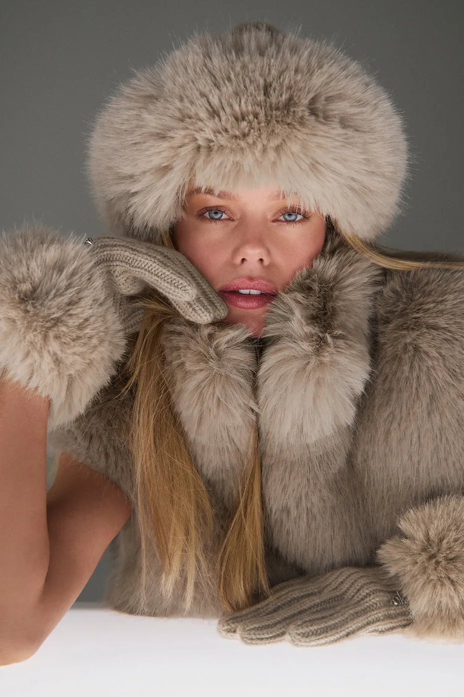 Courchevel Cashmere Faux Fur Beanie - Flax Heather/Oat sold by Alo Yoga