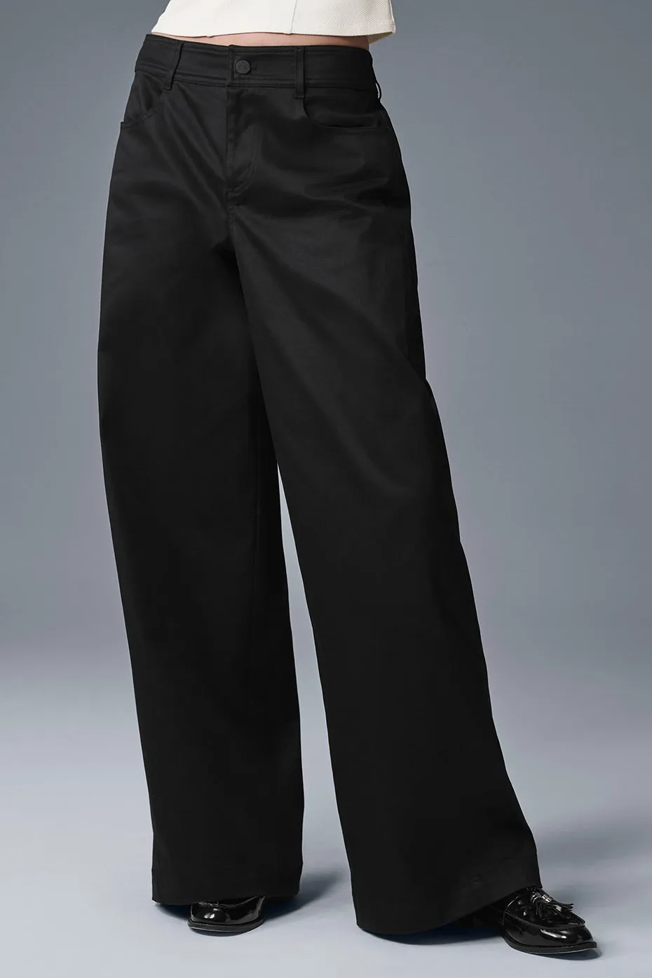 Wanderlust Wide Leg Trouser - Black sold by Alo Yoga
