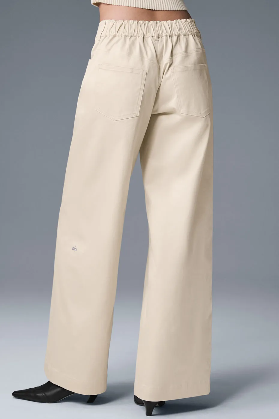 Wanderlust Wide Leg Trouser - Oat Milk sold by Alo Yoga product image thumbnail 4