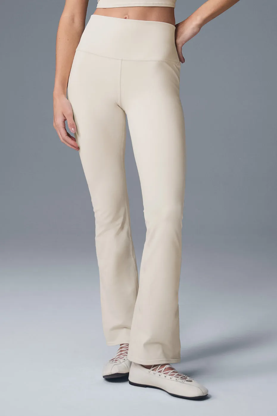 Airbrush High-Waist 7/8 Bootcut Legging - Oat Milk sold by Alo Yoga product image thumbnail 2