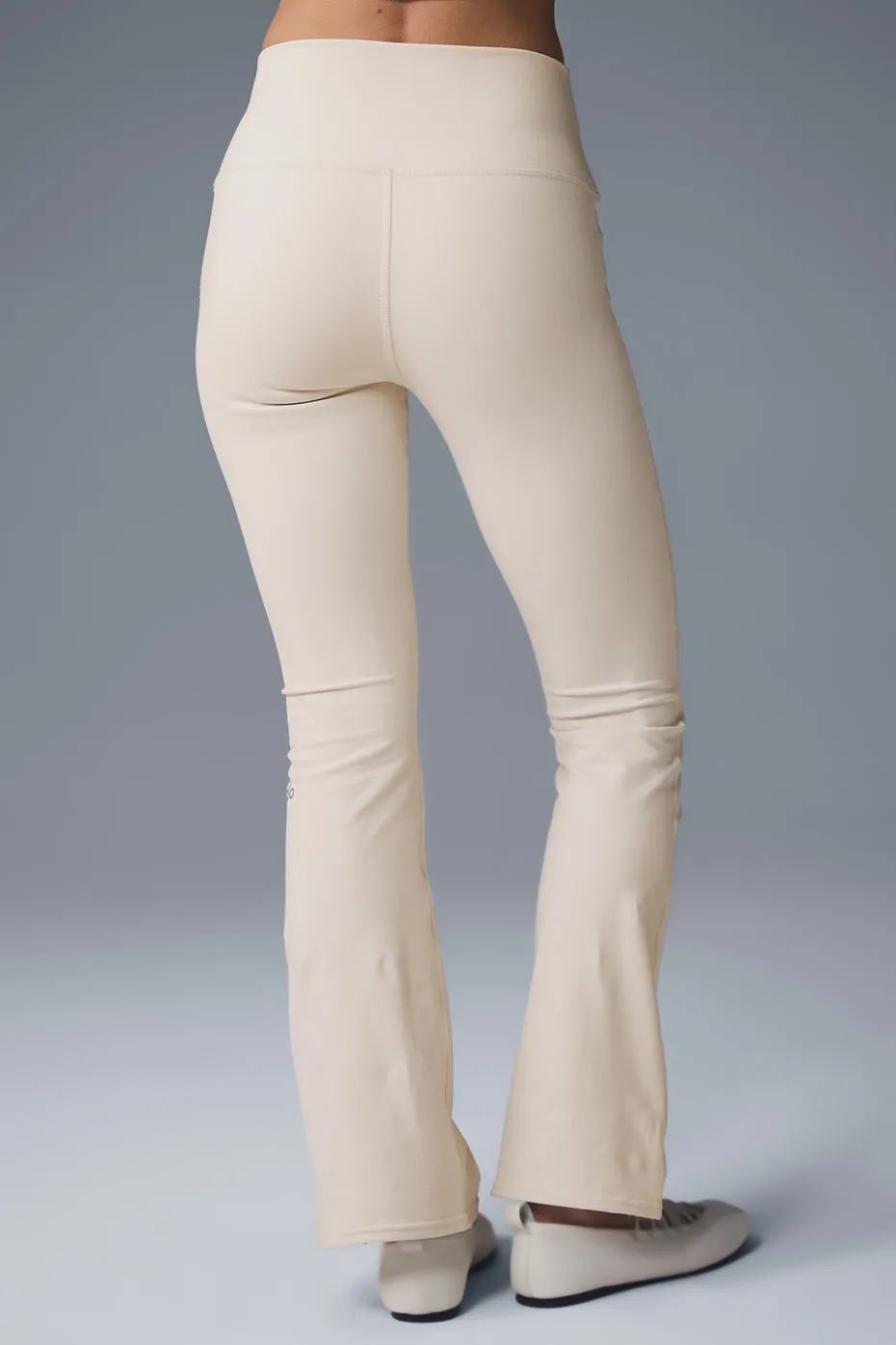 Airbrush High-Waist 7/8 Bootcut Legging - Oat Milk sold by Alo Yoga product image thumbnail 3