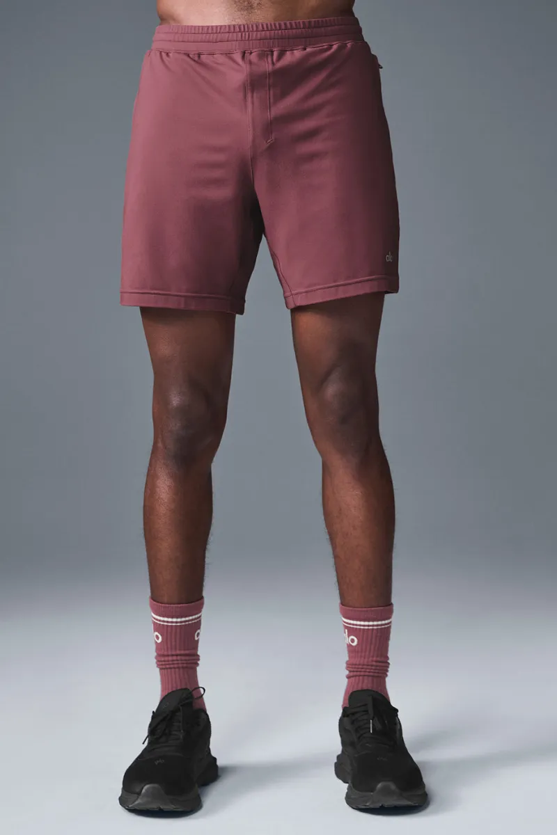 7" Conquer React Performance Short - Burgundy Truffle sold by Alo Yoga