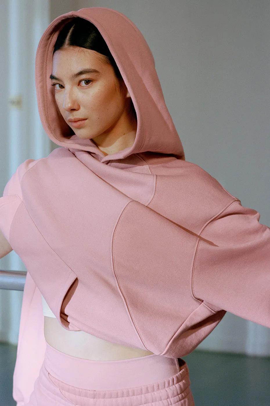 Make Waves Hoodie - Sunset Pink Tonal sold by Alo Yoga