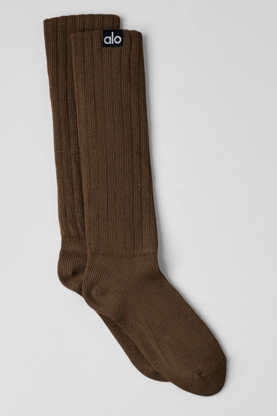 Unisex Scrunch Sock - Espresso sold by Alo Yoga