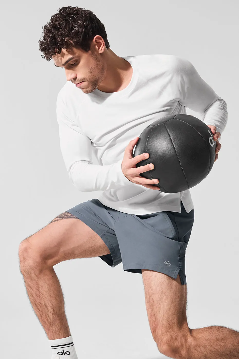 5" Repetition Short - Steel Grey sold by Alo Yoga product image thumbnail 5