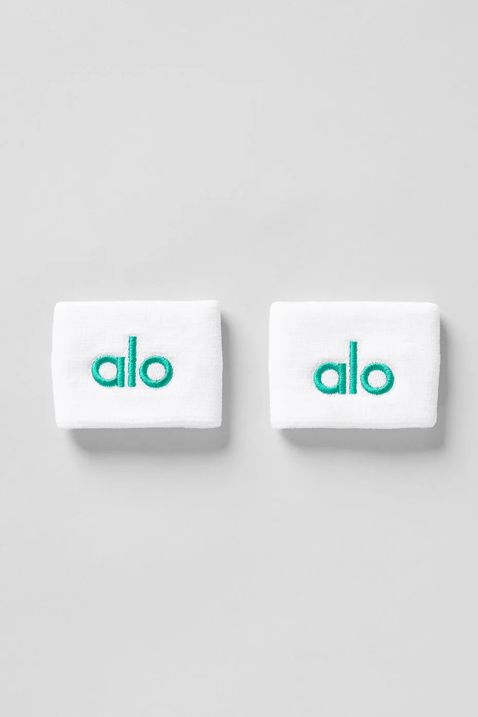 Glow Wristband (2-Pack) - White/Spruce Green sold by Alo Yoga