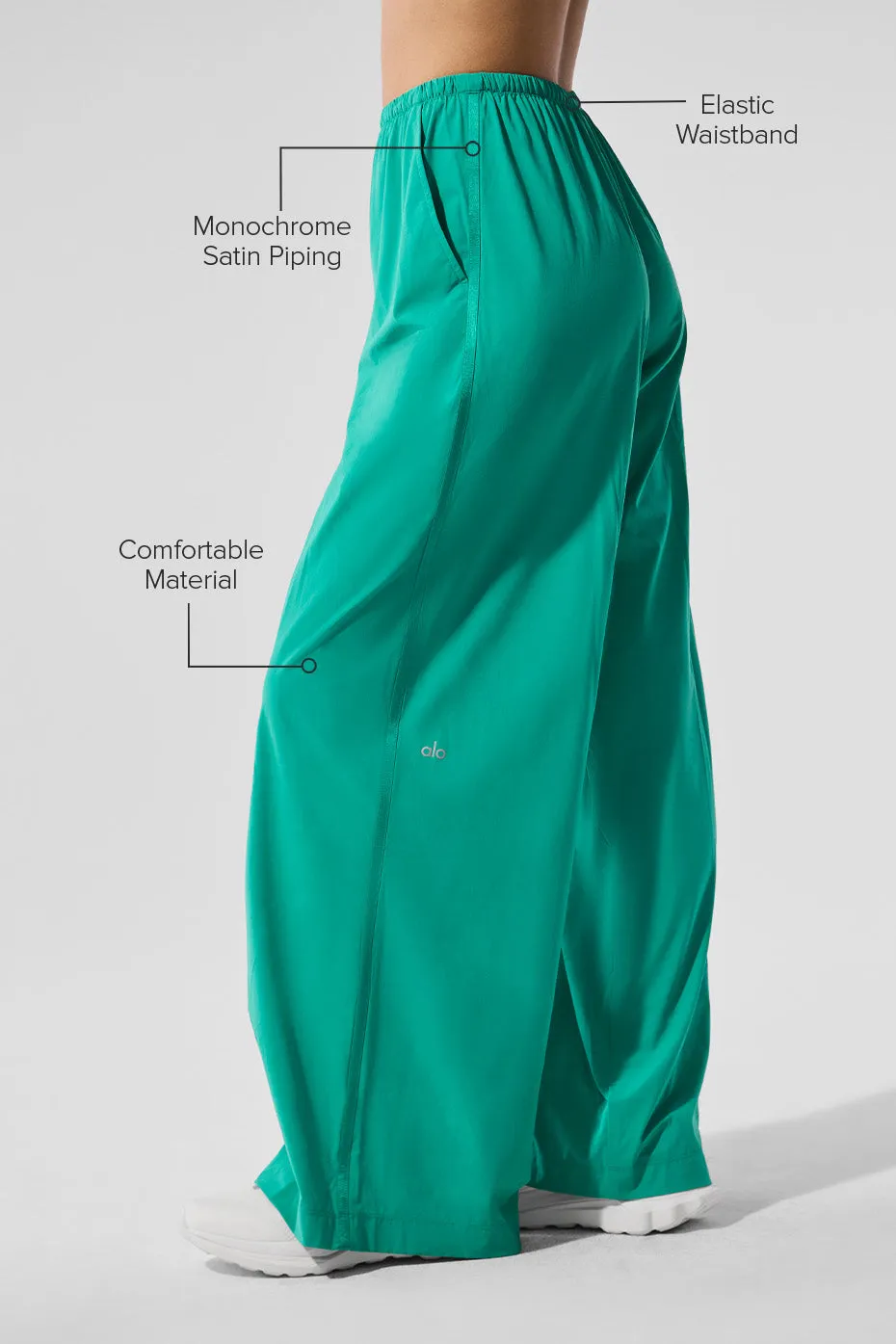 Breezy Wide Leg Pant - Spruce Green sold by Alo Yoga product image thumbnail 2