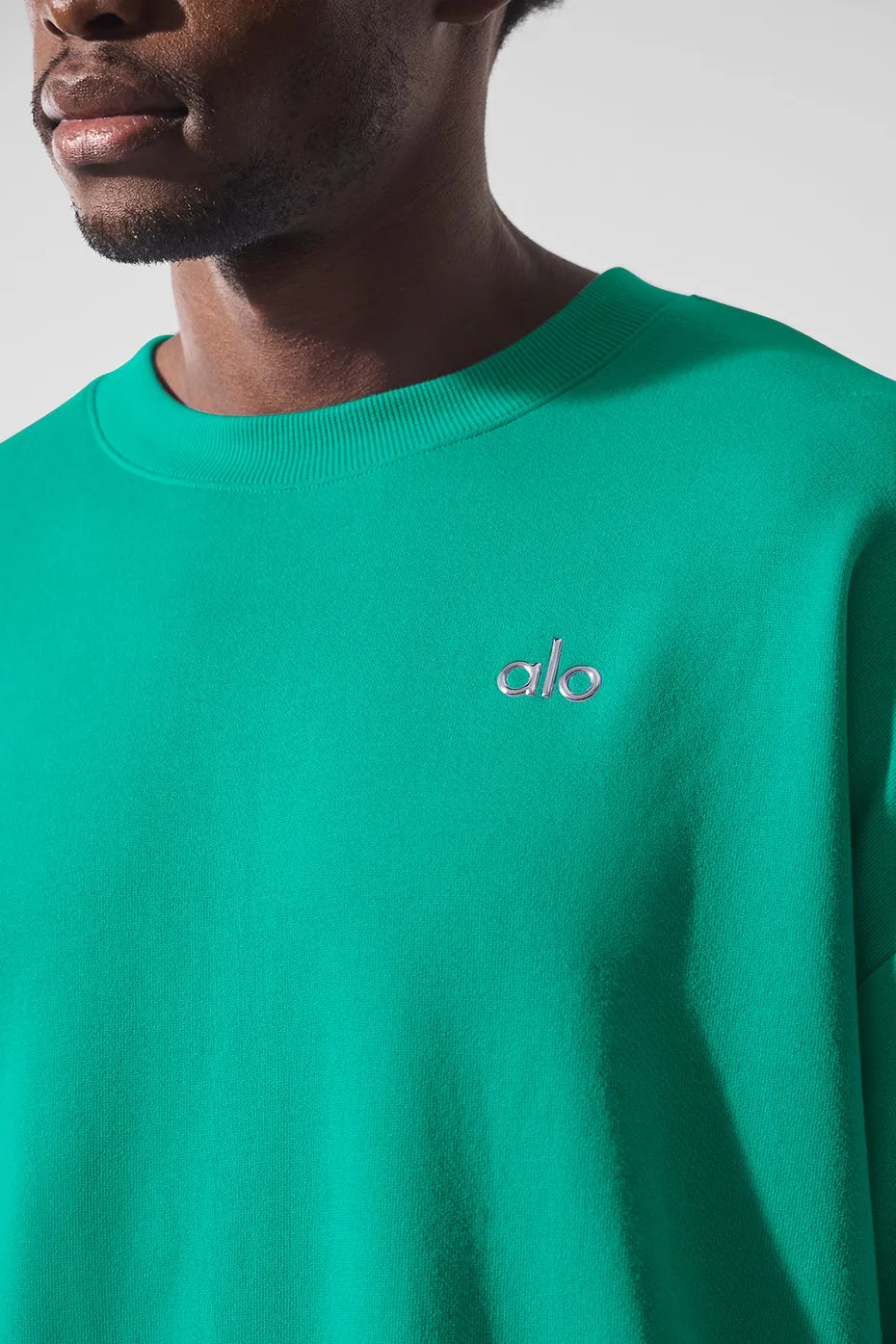 Accolade Crew Neck Pullover - Spruce Green sold by Alo Yoga product image thumbnail 4